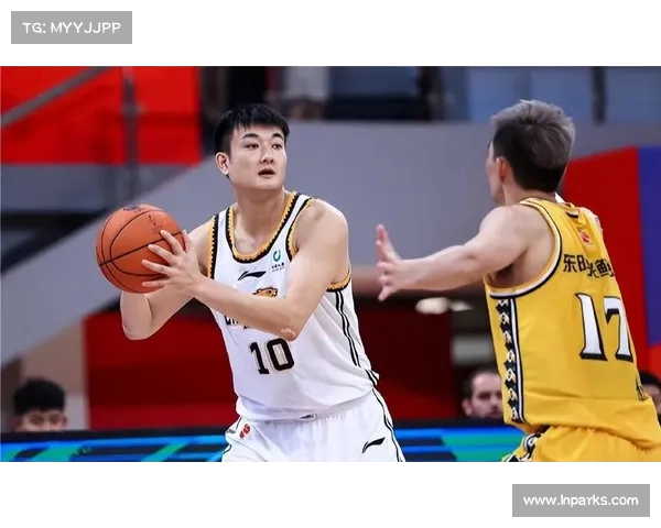 辽篮球员丛明晨因跟腱炎反复困扰宣布退役无力继续高强度比赛 辽篮球员丛明晨因跟腱炎反复困扰宣布退役无力继续高强度比赛